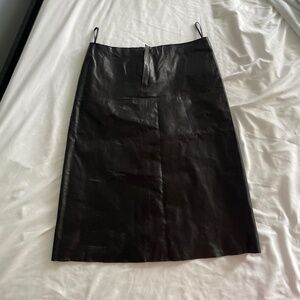 100% genuine leather size 4 banana republic skirt vintage